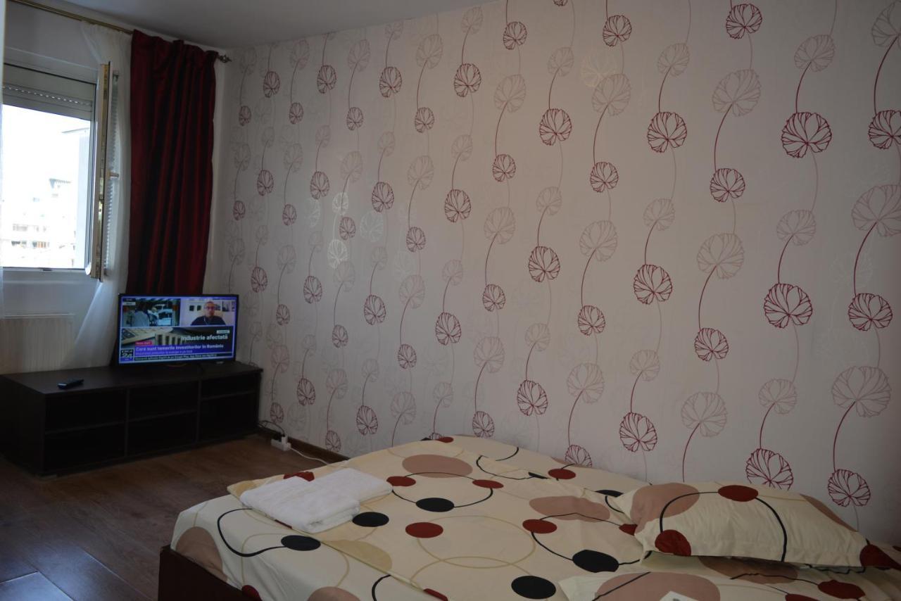 Iulia Studio 9 Bucureşti Ngoại thất bức ảnh