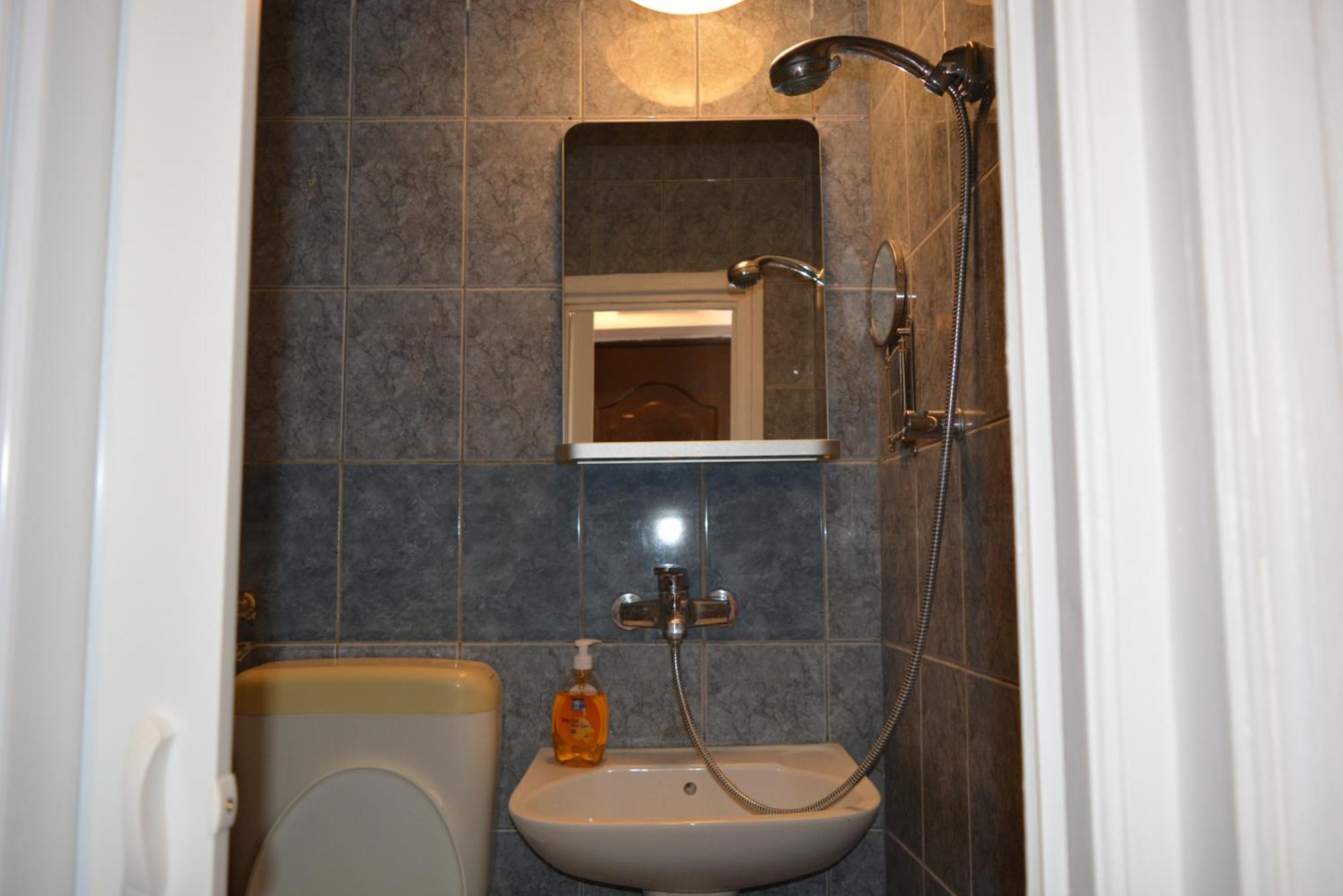 Iulia Studio 9 Bucureşti Ngoại thất bức ảnh